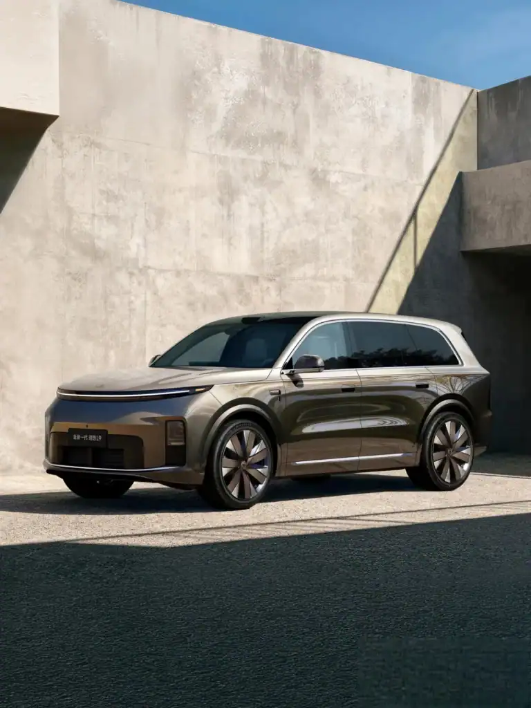 Новый интеллектуальный кроссовер Li Auto L9 2026 года (Ultra и Livis)