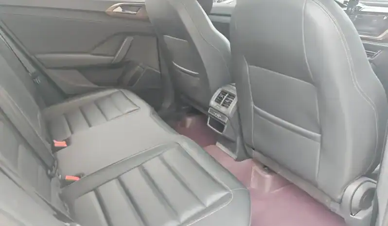 
 Volkswagen Tiguan из Китая 2022 full									