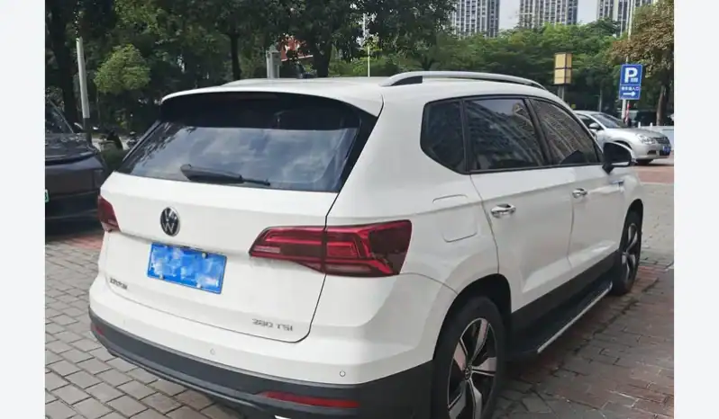 
 Volkswagen Tiguan из Китая 2022 full									