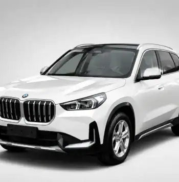 BMW X1 sDrive20Li X Design Package 2023, белый, главное фото: купить авто, экспорт из Китая